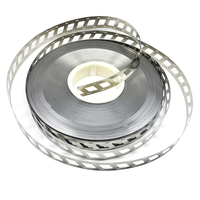 comprare 0.15mm-0.2mm Strizza di lega di nichel puro per saldatura di batterie a cilindro 18650 online manufacture